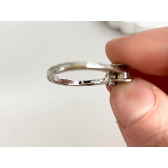 Engagement Style Solitaire  Cubic Zirconia Vintage Minimalist Ring - sz 8 - Picture 9 of 10